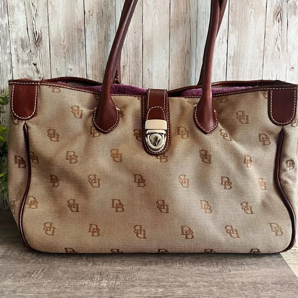 Dooney and Bourke Monogram Tote - Picture 1 of 12